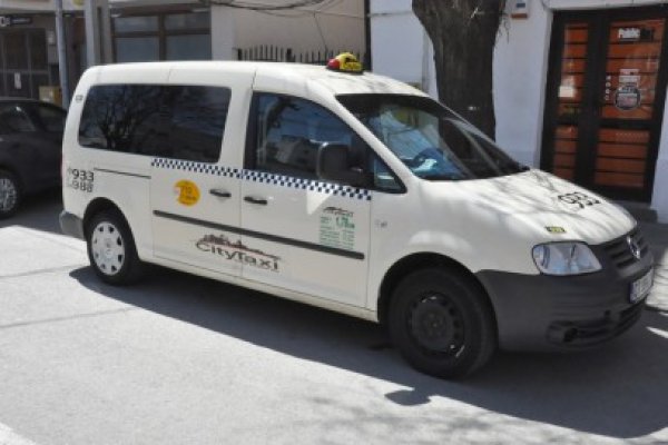 În Constanţa a apărut primul taximetru special pentru persoanele cu dizabilităţi
